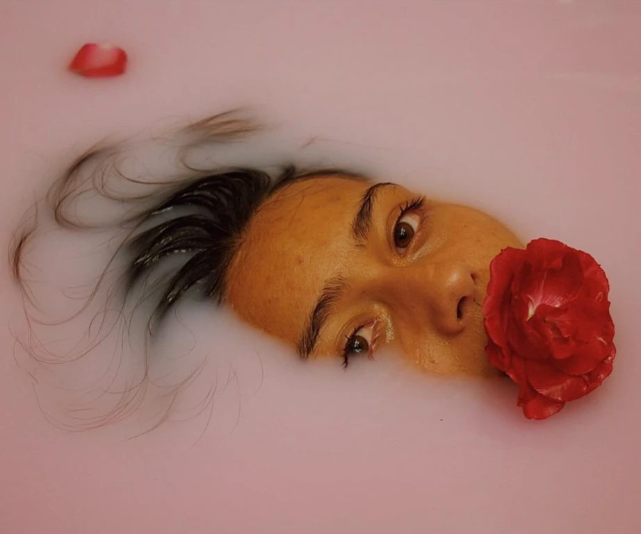 Milk bath photo by Gabriela Mendez
