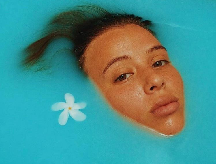 Milk bath photo by Gabriela Mendez