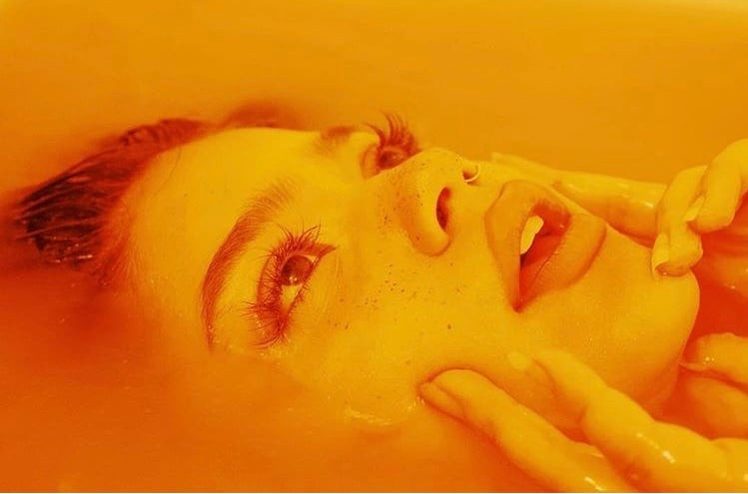 Milk bath photo by Gabriela Mendez